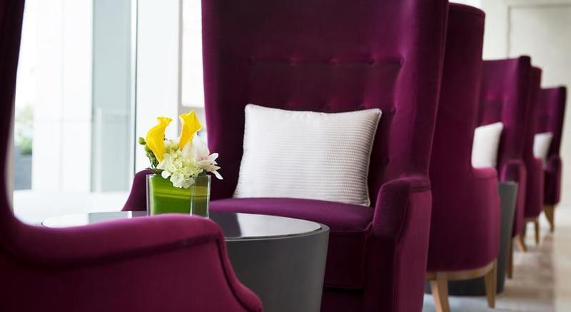 Damac Maison The Vogue Dubai Esterno foto The interior of the hotel