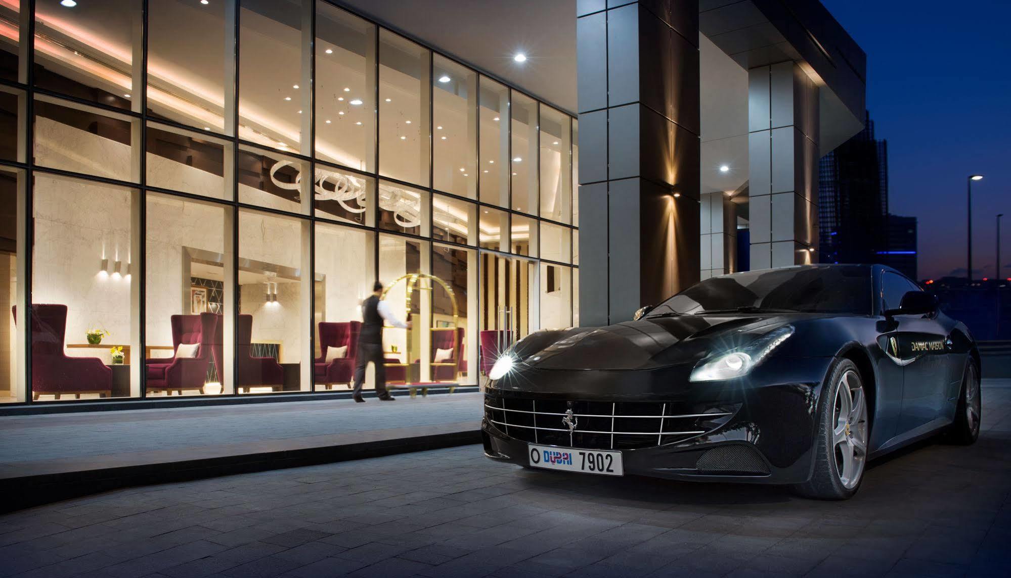 Damac Maison The Vogue Dubai Esterno foto The hotel's entrance